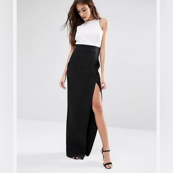 Nicole Miller Dresses & Skirts - Nicole Miller NY Black & White Color Block Dress
